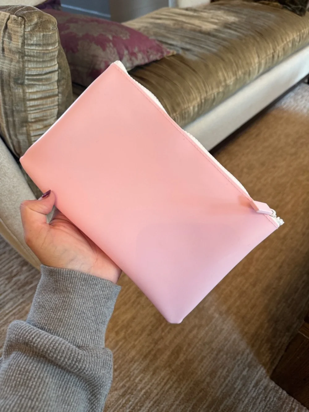 Pink silicone wipe bag 